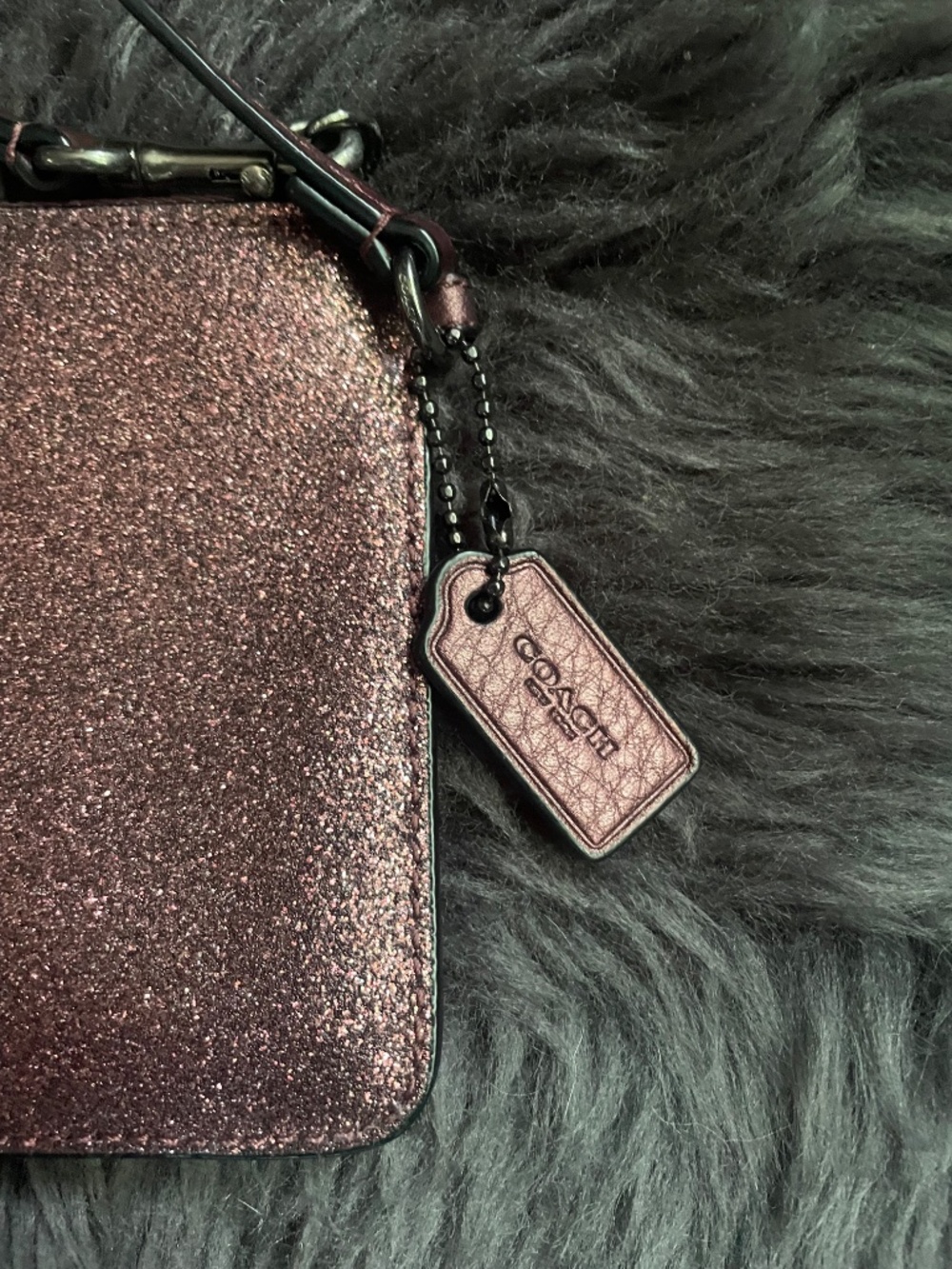 Coach Glitter Wristlet in Plum Rose  EUC - Picture 6 of 10